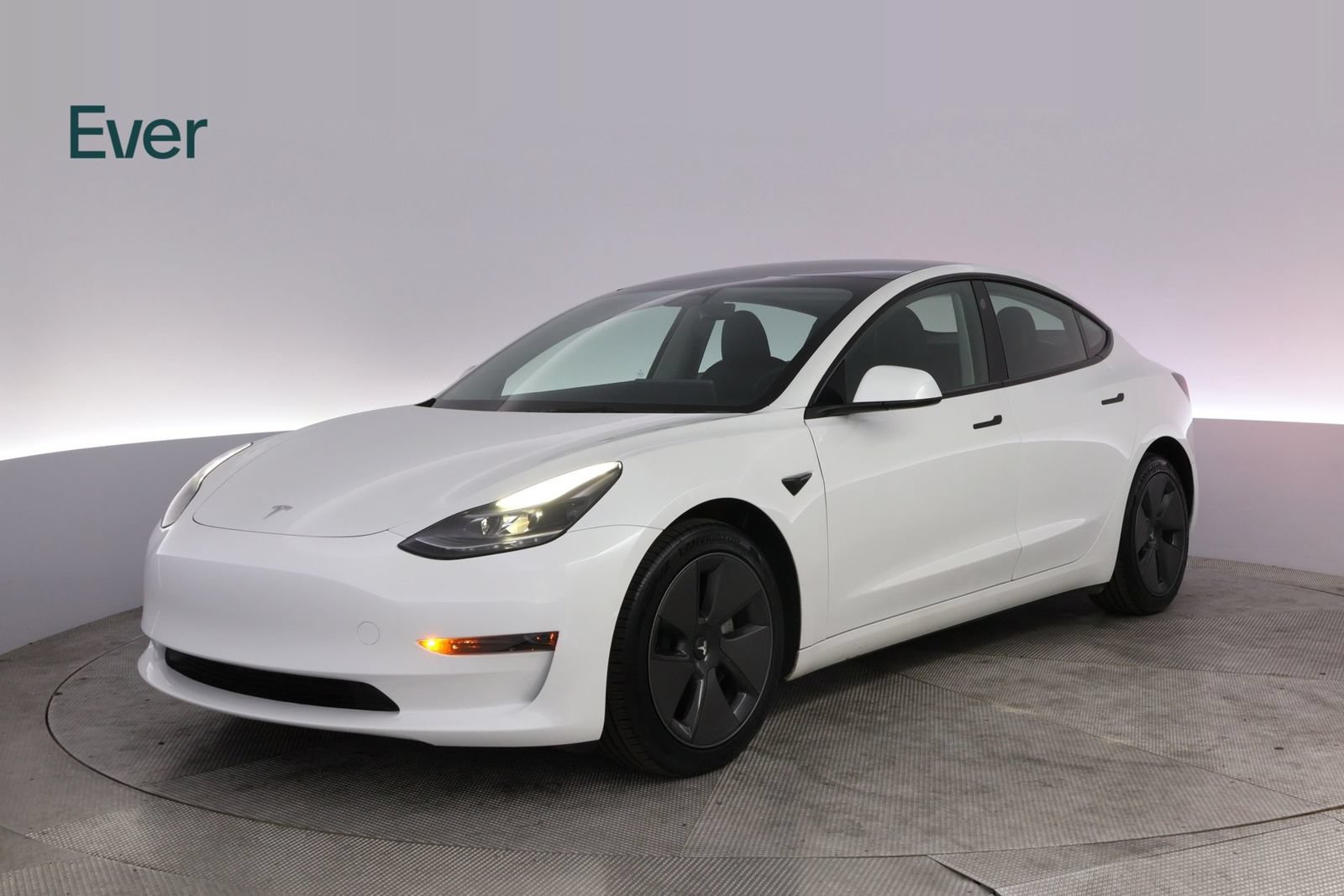 Used 2023 Tesla Model 3 Standard Range RWD image 2