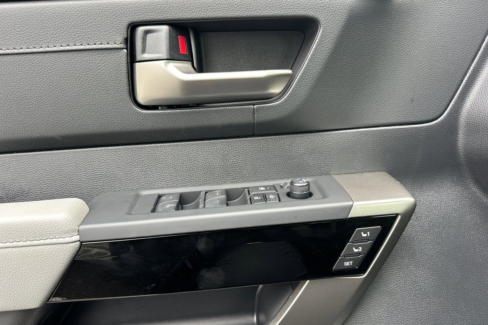 New 2026 Toyota Tundra Limited w/ TRD Off-Road Package image 9