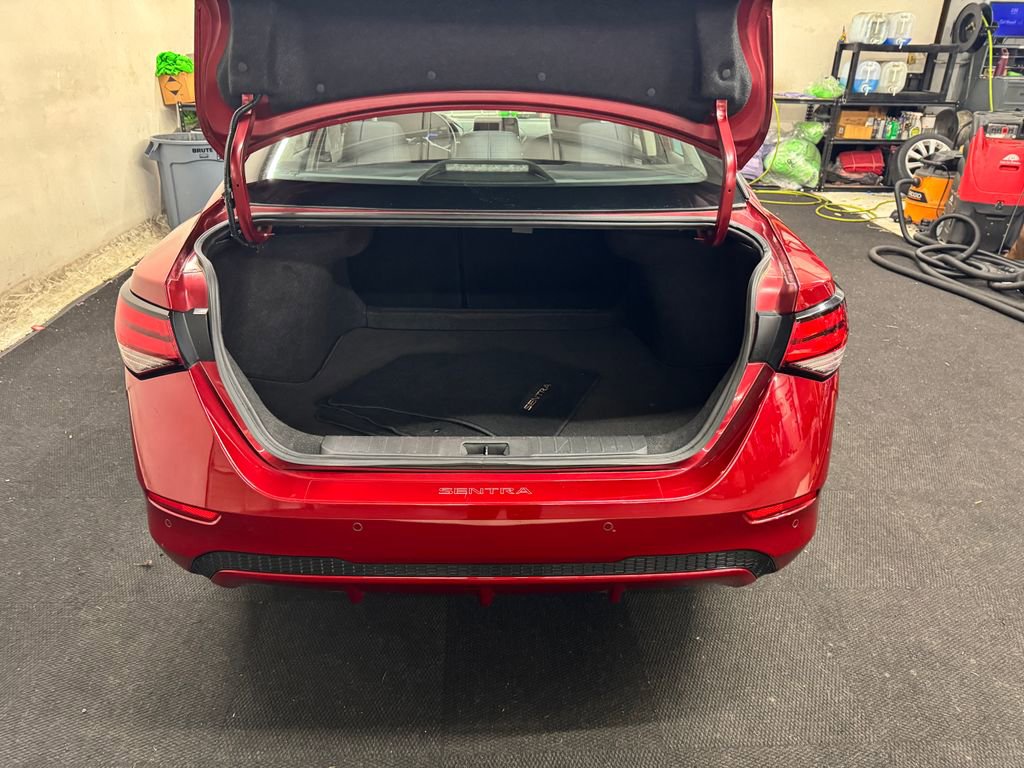 Used 2024 Nissan Sentra SV image 6