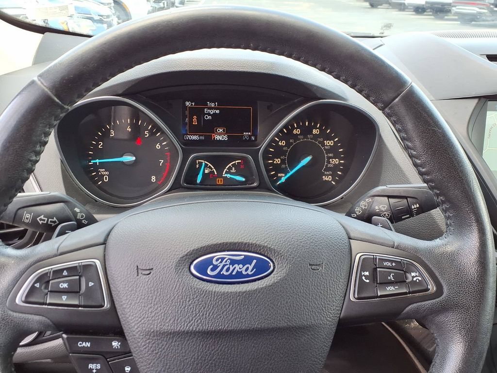 Used 2017 Ford Escape Titanium w/ Equipment Group 301A AWD/4WD image 13