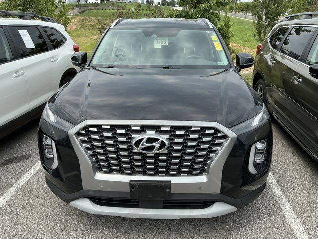 Used 2021 Hyundai Palisade SEL w/ Premium Package AWD/4WD image 3