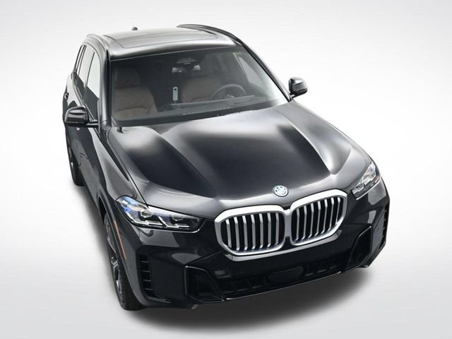 New 2026 BMW X5 xDrive50e w/ M Sport Package AWD/4WD image 26