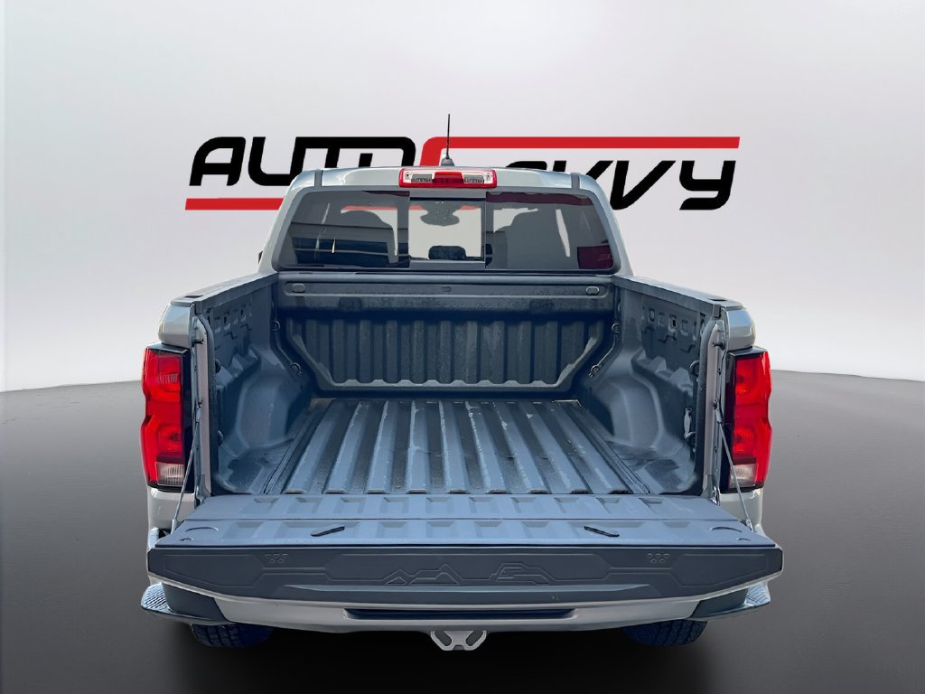 Used 2024 Chevrolet Colorado Z71 w/ Z71 Convenience Package 2 AWD/4WD image 27