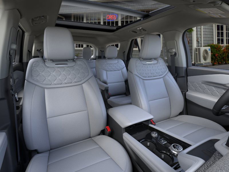 New 2025 Ford Explorer Platinum w/ Ultimate Package image 10