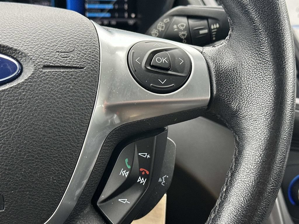 Used 2017 Ford C-MAX Energi SE w/ Equipment Group 401A FWD image 23