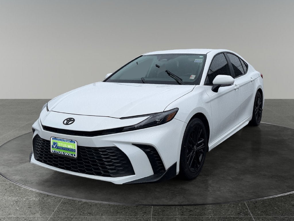 Used 2026 Toyota Camry SE FWD image 3