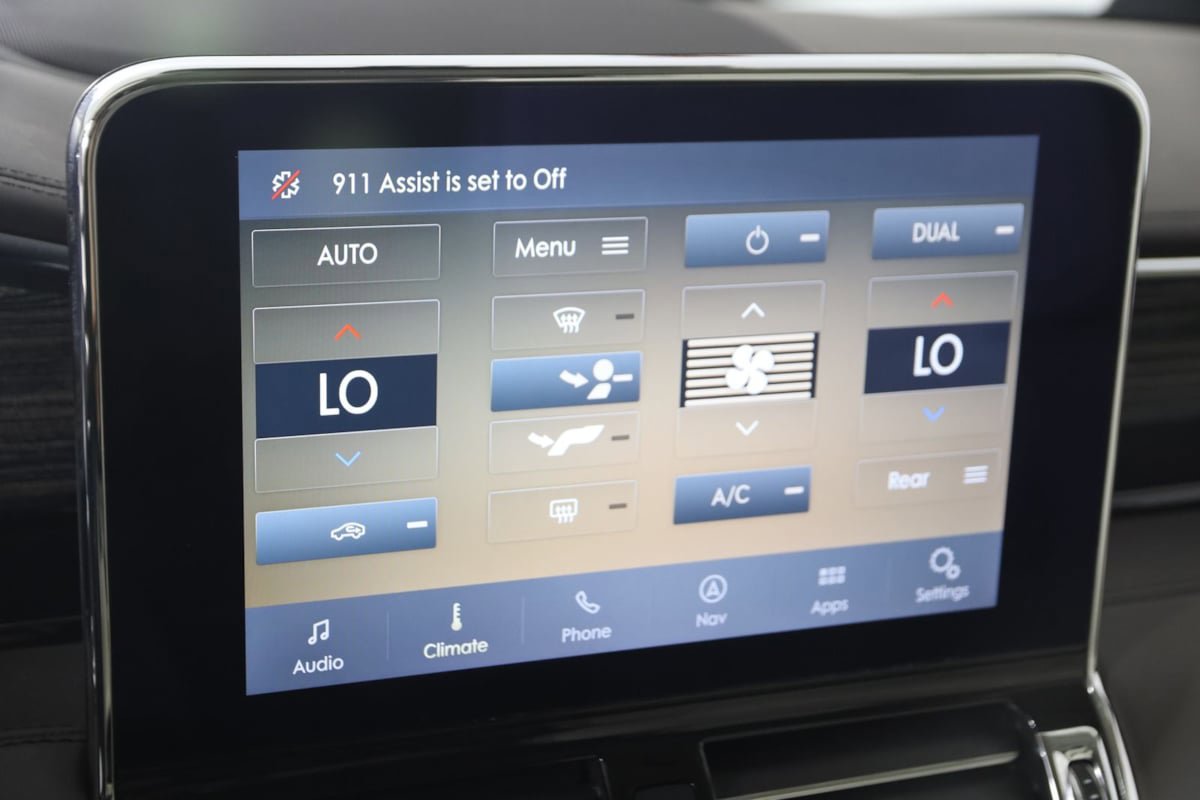 Used 2020 Lincoln Navigator Black Label AWD/4WD image 19