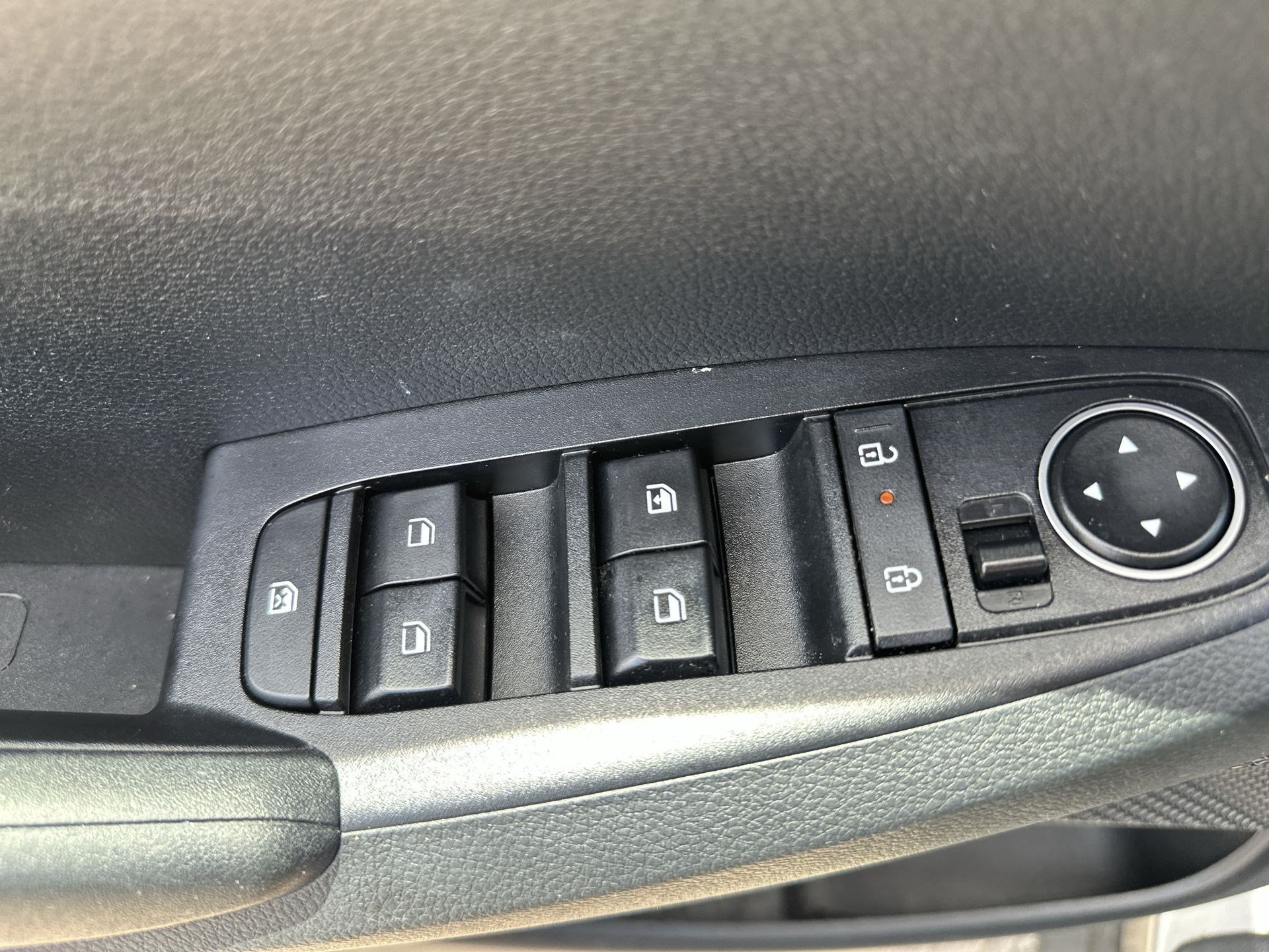 Certified 2024 Kia Seltos LX AWD/4WD image 15