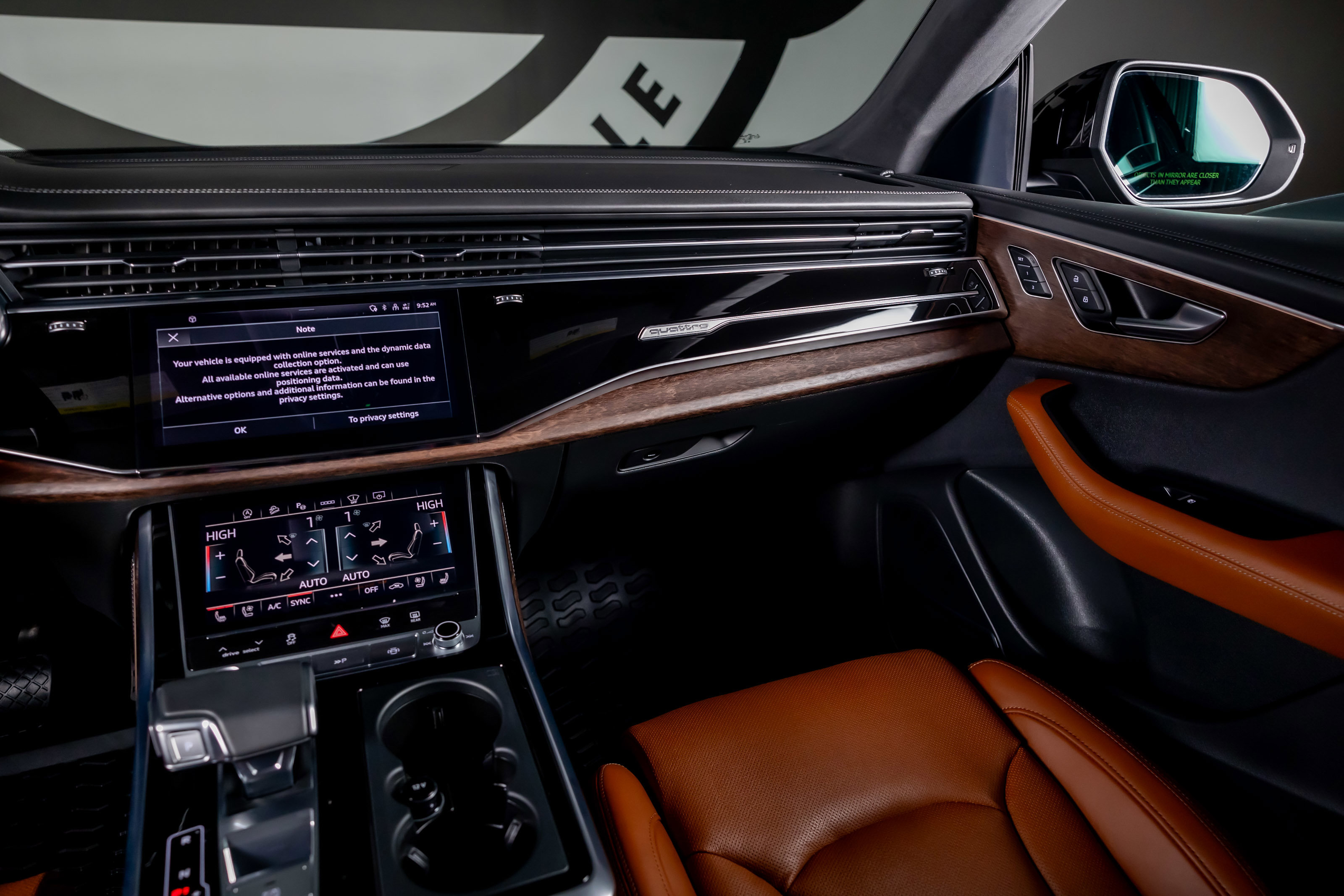 Used 2025 Audi Q8 Prestige image 7