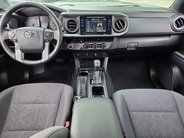 Used 2017 Toyota Tacoma TRD Sport w/ Tow Package image 23