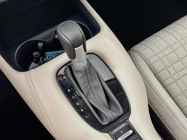 Used 2024 Honda HR-V LX image 14