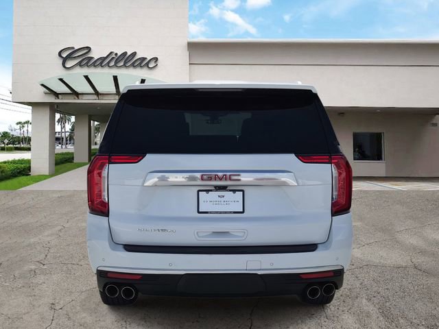 Used 2021 GMC Yukon XL Denali w/ Advanced Technology Package image 4