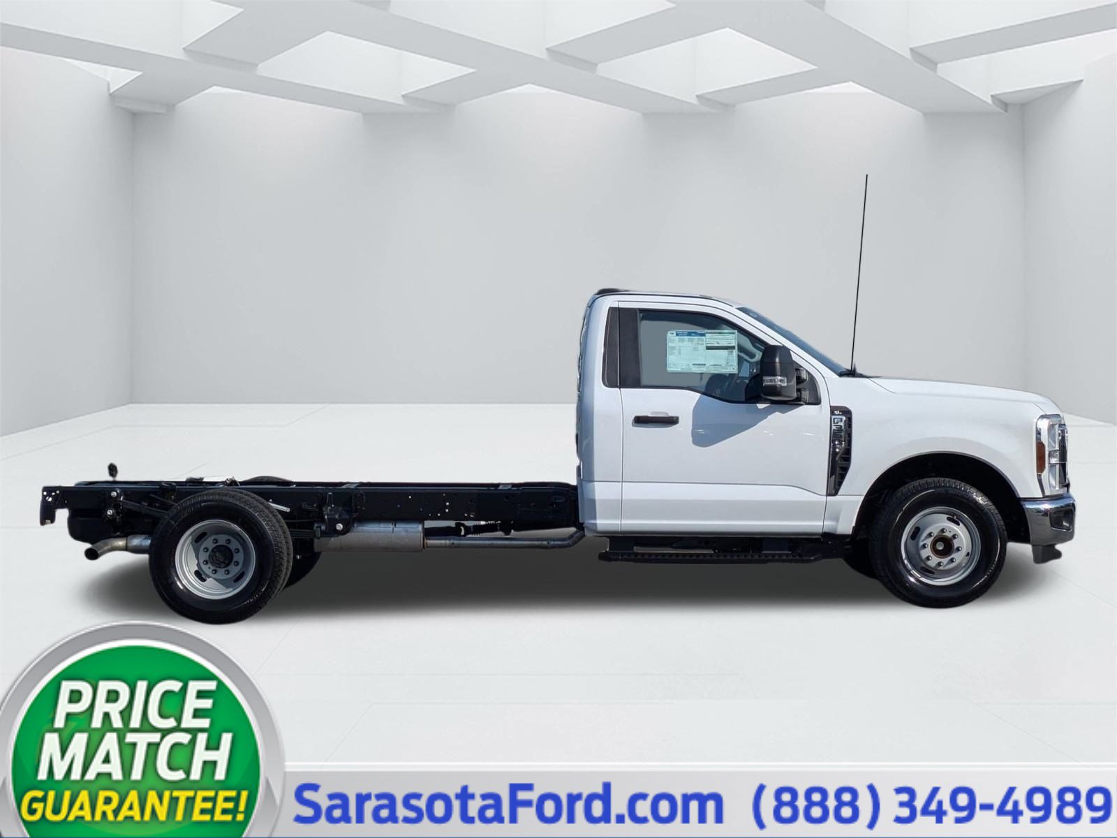 New 2025 Ford F350 XL w/ XL Chrome Package