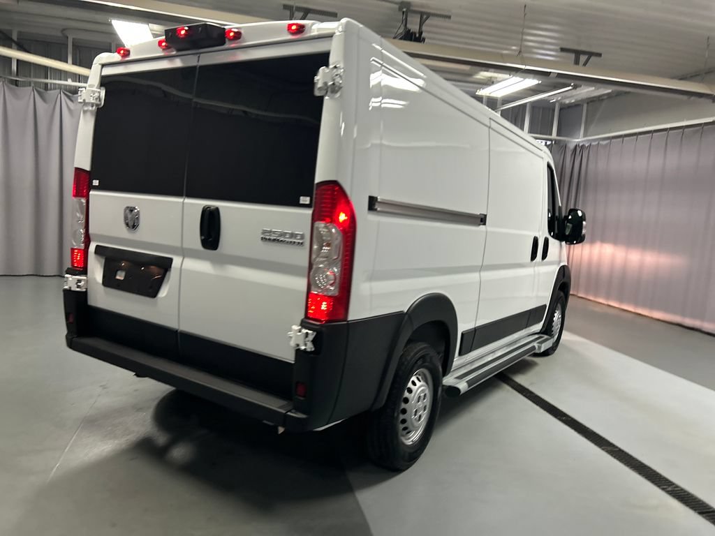 Used 2025 RAM ProMaster 2500 w/ U-Haul Equipment Group FWD image 7