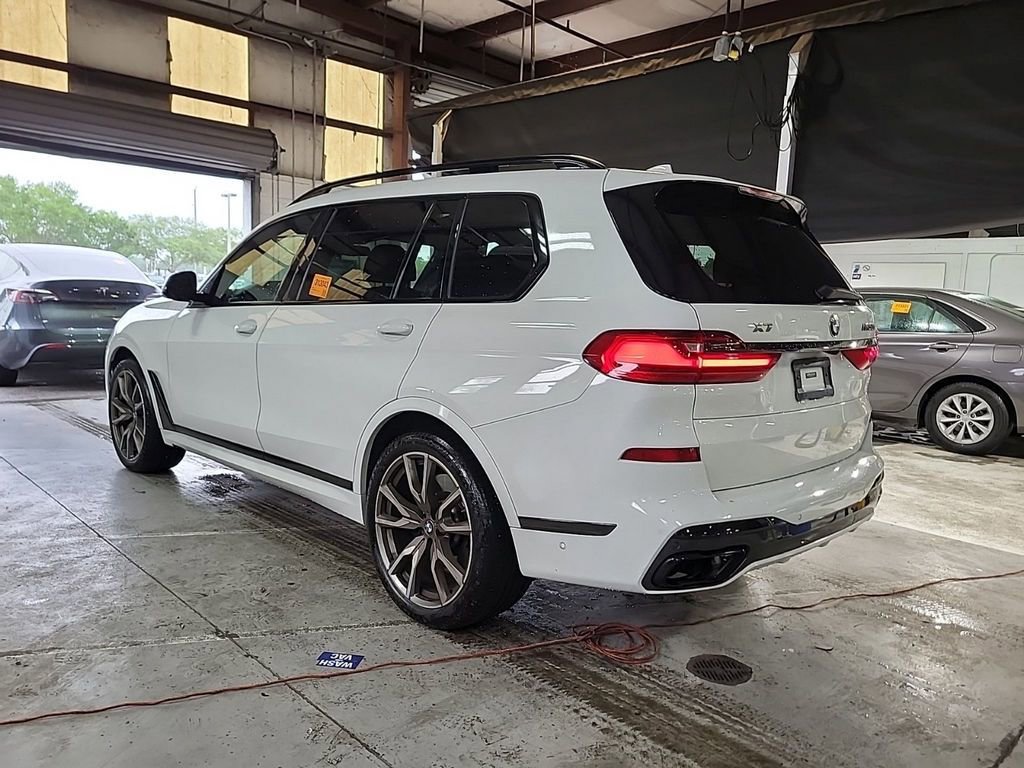 Used 2021 BMW X7 M50i AWD/4WD image 4