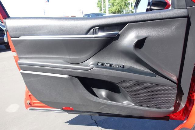 Certified 2020 Toyota Camry SE w/ Convenience Package image 27