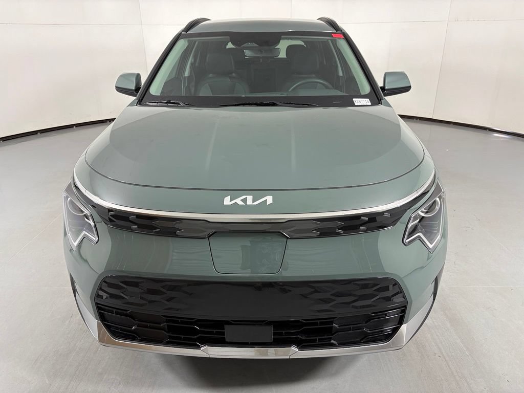 New 2026 Kia Niro Wind FWD image 3