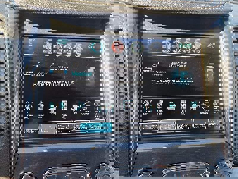 Used 2018 Chevrolet Impala LT image 19