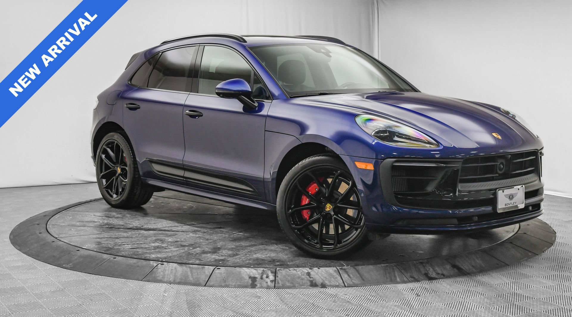 Used 2022 Porsche Macan GTS image 1