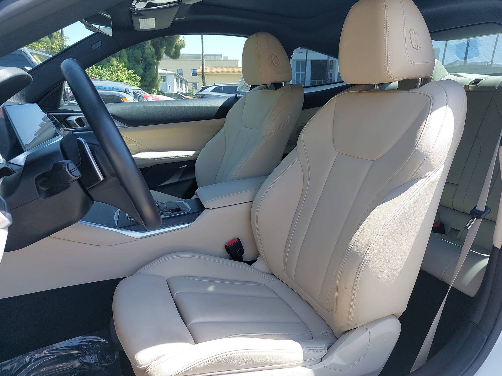 Used 2021 BMW 430i Coupe w/ Convenience Package RWD image 14