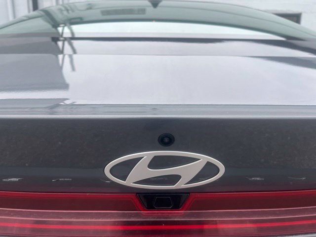 Used 2024 Hyundai Elantra Limited FWD image 22