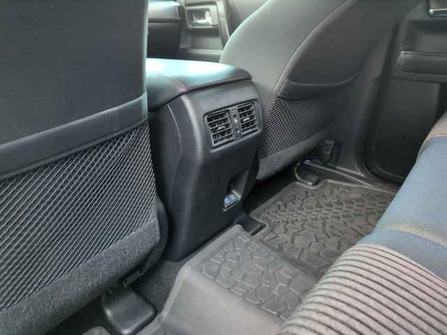 Used 2022 Toyota 4Runner TRD Off-Road AWD/4WD image 27