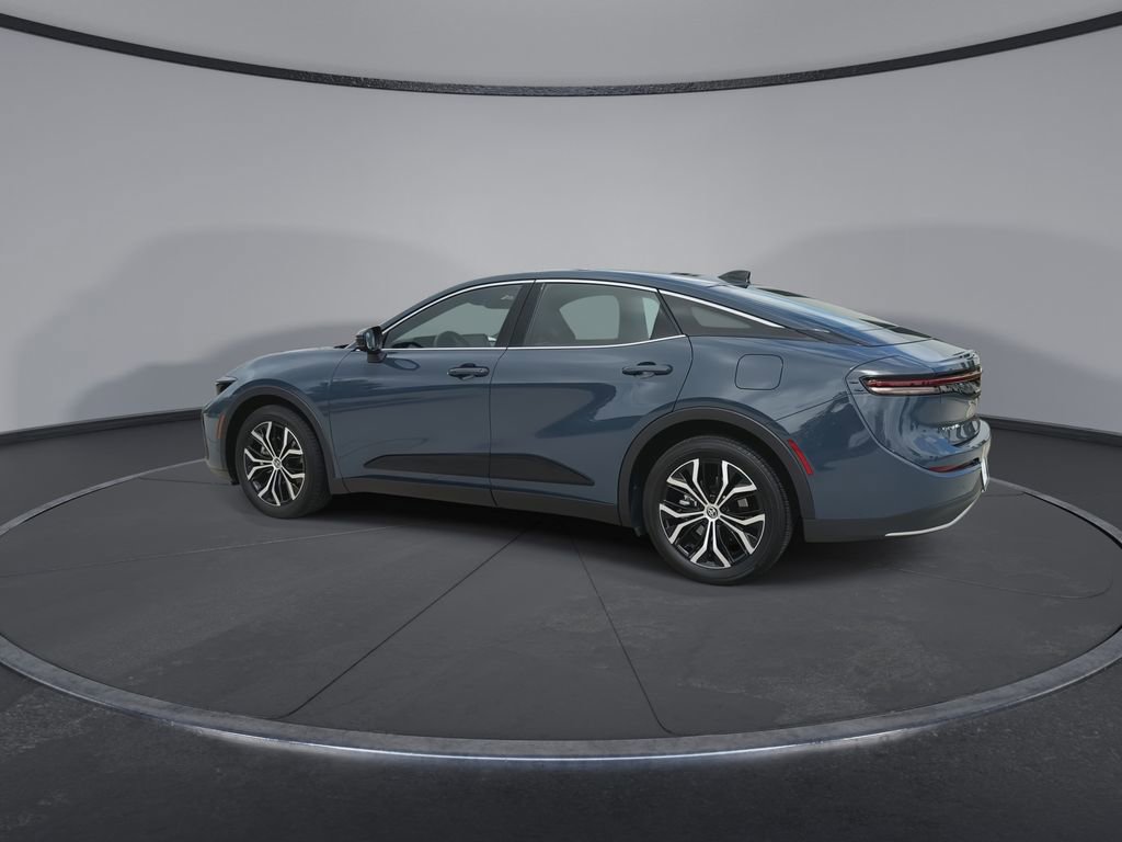 Used 2025 Toyota Crown XLE image 6