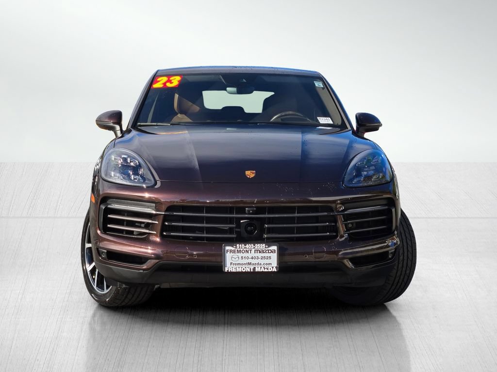 Used 2023 Porsche Cayenne Platinum Edition w/ Premium Package Plus (PIA) AWD/4WD image 2