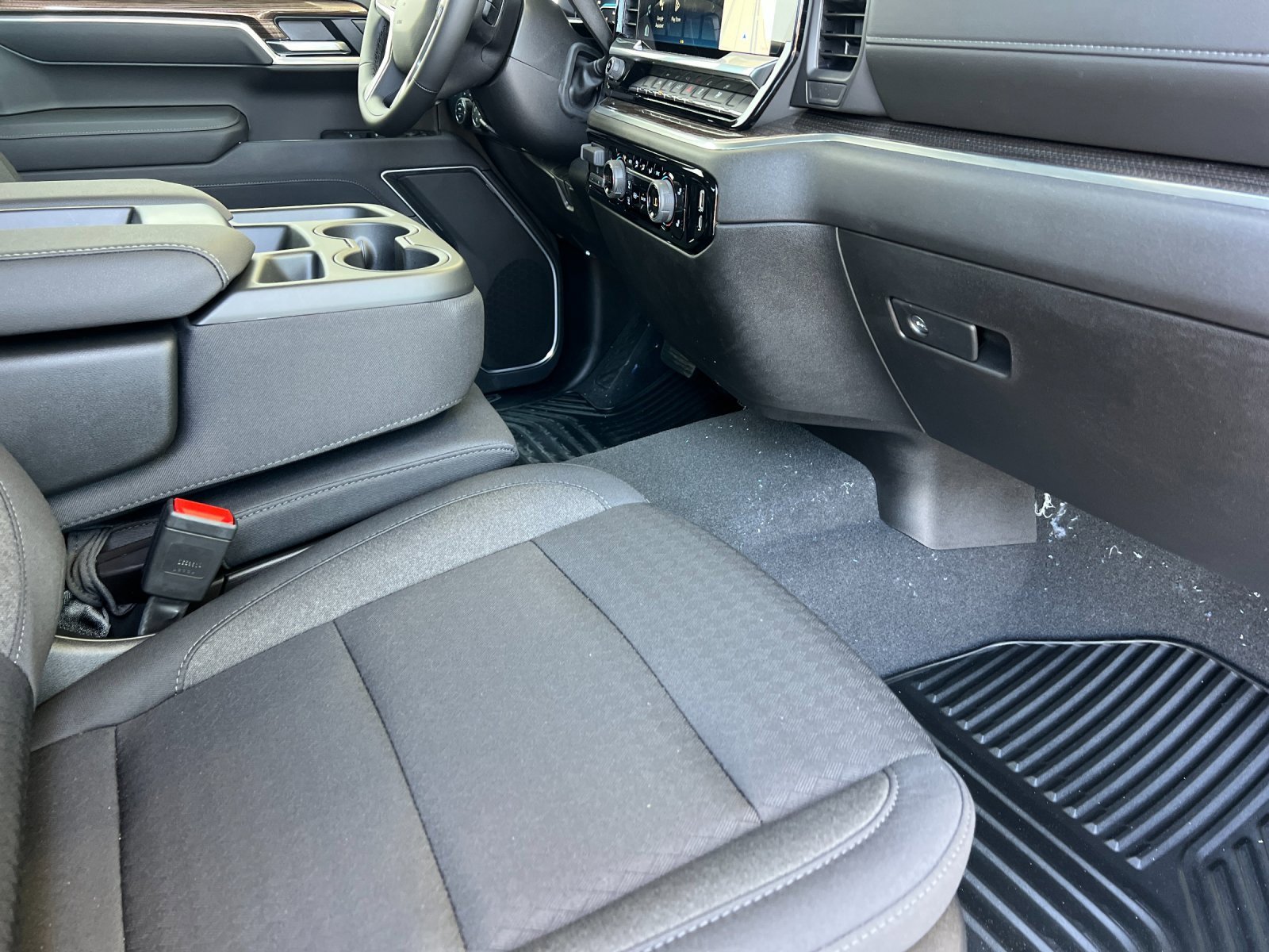 New 2025 Chevrolet Silverado 1500 LT image 17