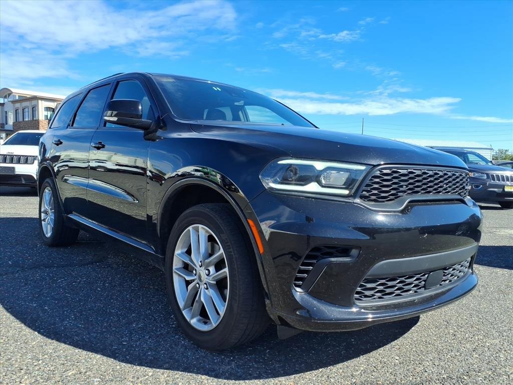 Used 2024 Dodge Durango GT image 1