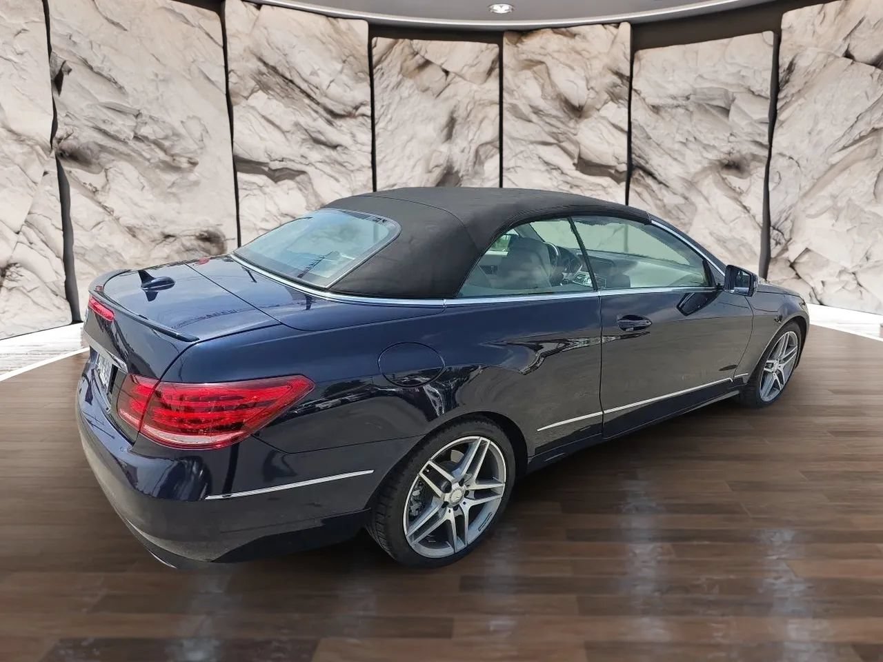 Used 2014 Mercedes-Benz E 350 Cabriolet image 7