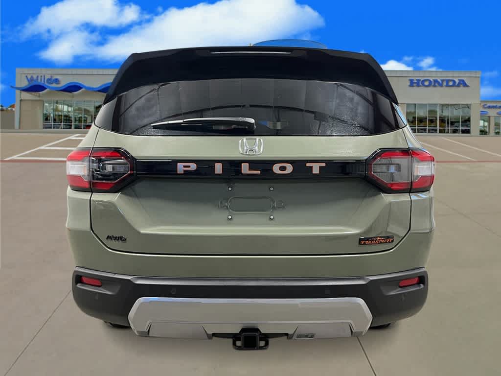 New 2026 Honda Pilot TrailSport image 4