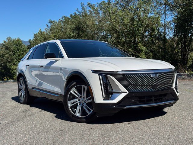 Used 2024 Cadillac Lyriq Tech w/ LPO, Floor Liner Package AWD/4WD image 1