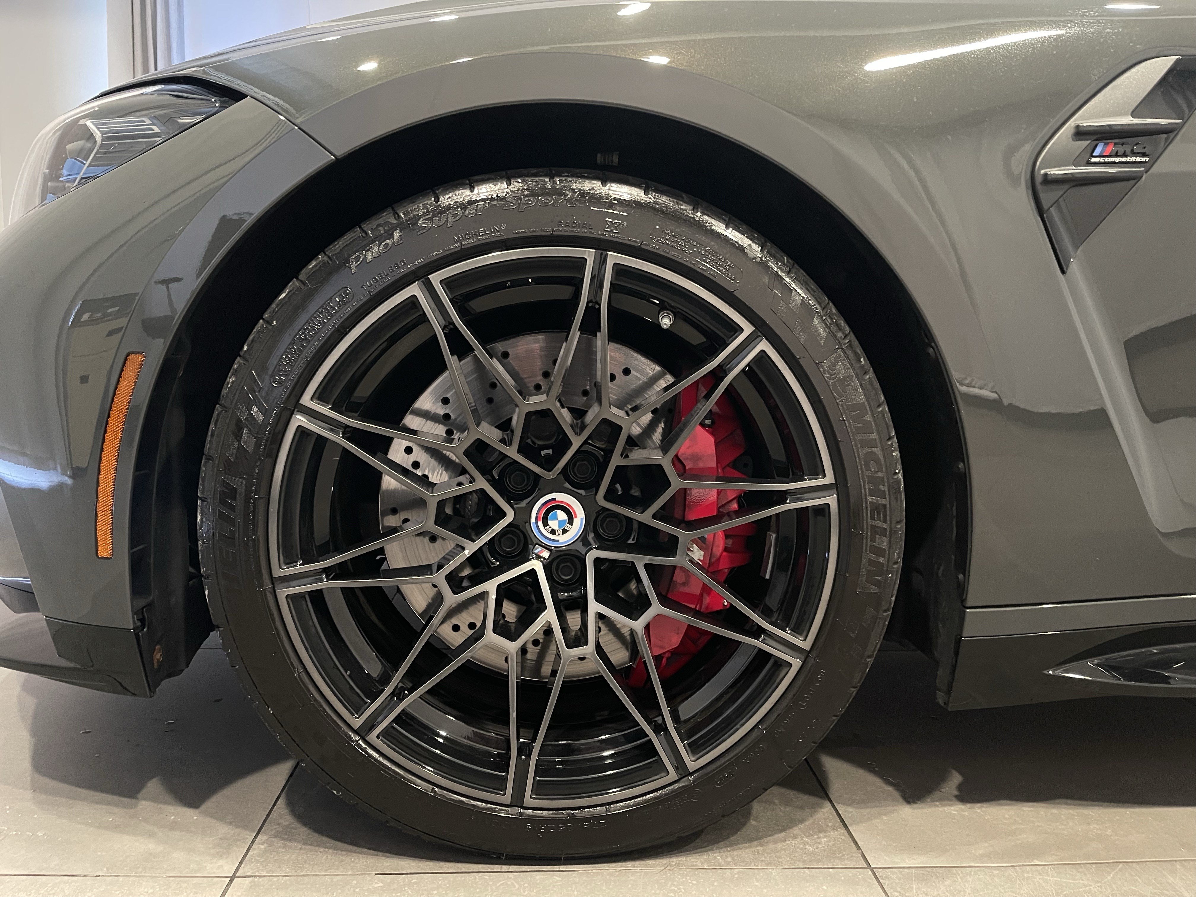 Used 2022 BMW M4 xDrive Competition w/ Executive Package AWD/4WD image 7