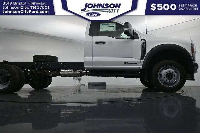 New 2026 Ford F450 4x4 Regular Cab Super Duty image 32