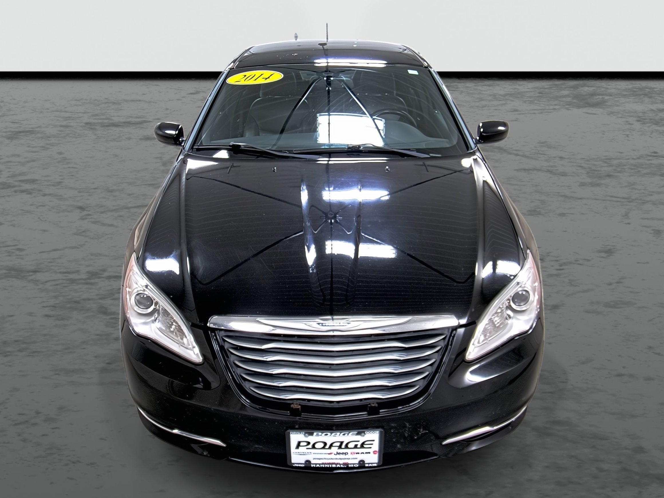 Used 2014 Chrysler 200 Limited image 6