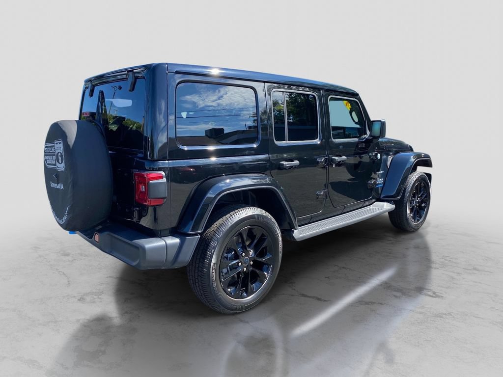 Certified 2024 Jeep Wrangler Unlimited Sahara AWD/4WD image 9