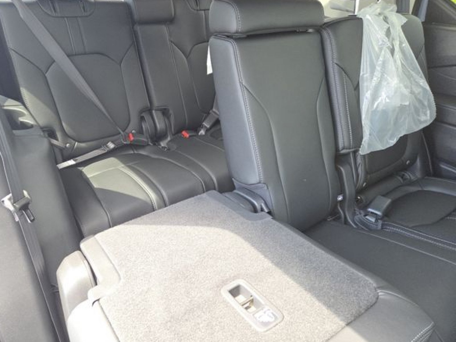 New 2026 Honda Pilot Touring image 24