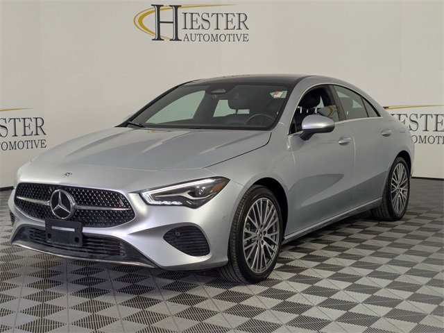 Used 2025 Mercedes-Benz CLA 250 4MATIC image 4