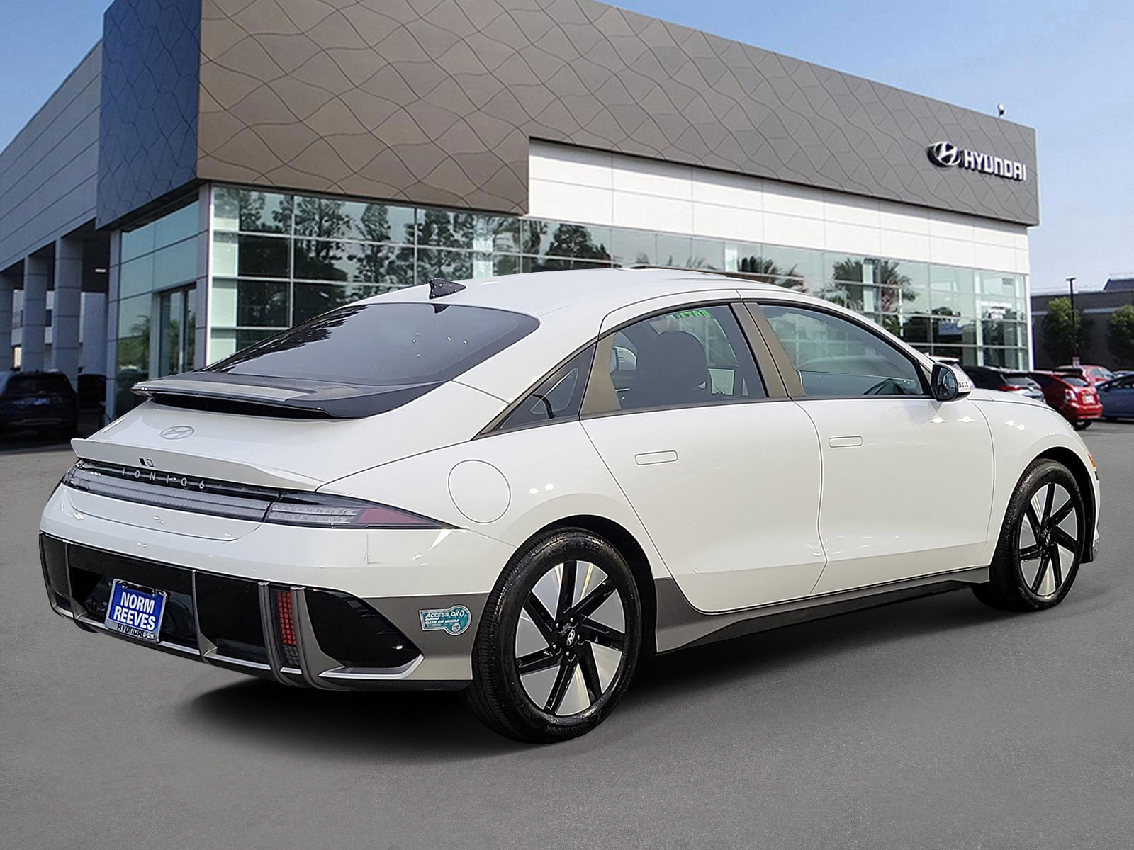 Certified 2025 Hyundai Ioniq 6 SE image 2