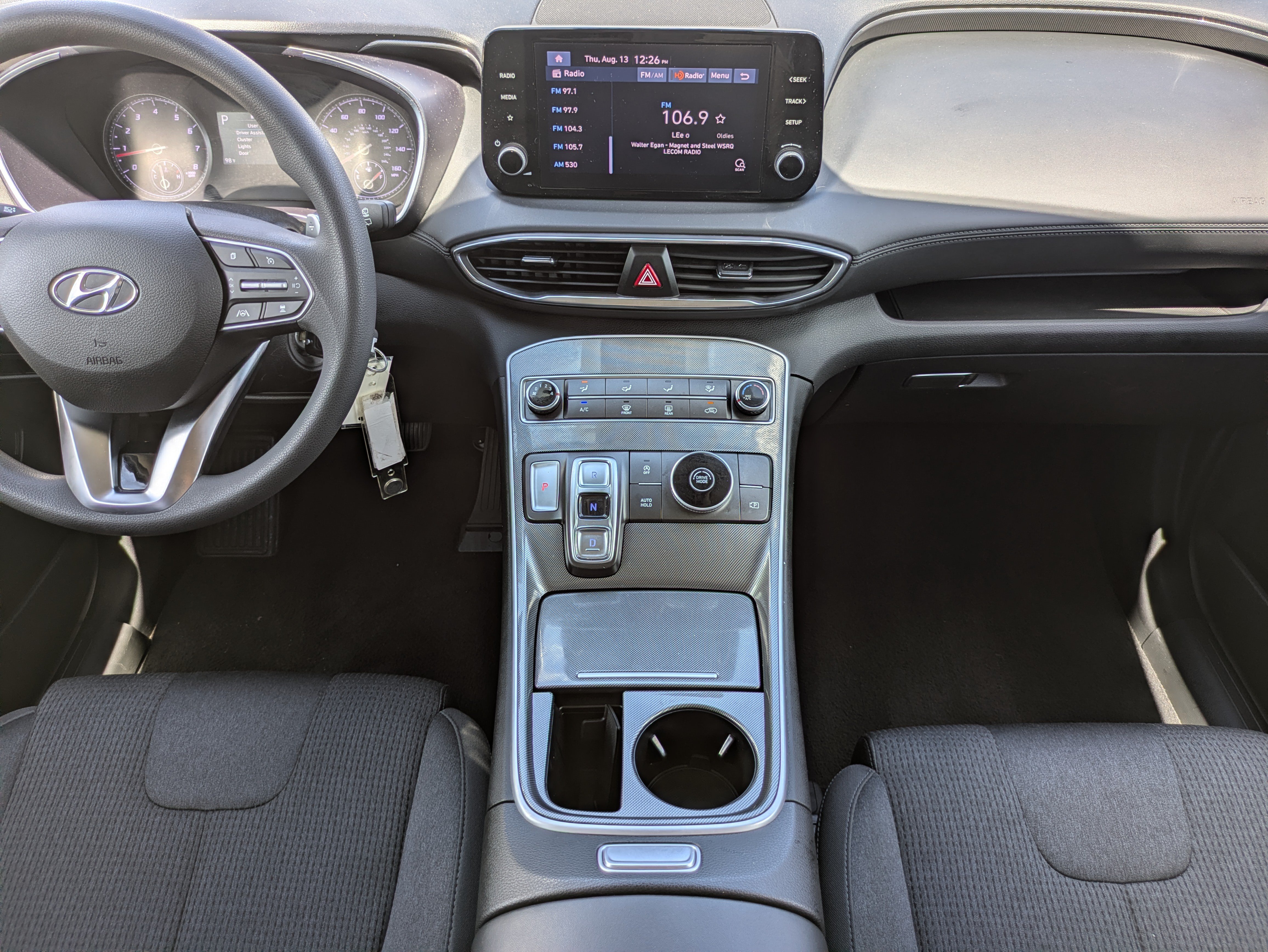 Used 2023 Hyundai Santa Fe SE FWD image 29
