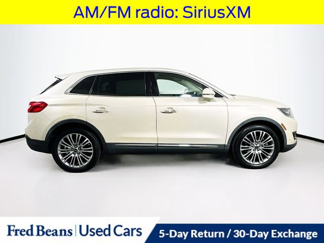 Used 2016 Lincoln MKX Reserve w/ Climate Package image 10