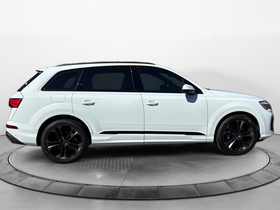 New 2026 Audi Q7 3.0T Premium Plus image 8