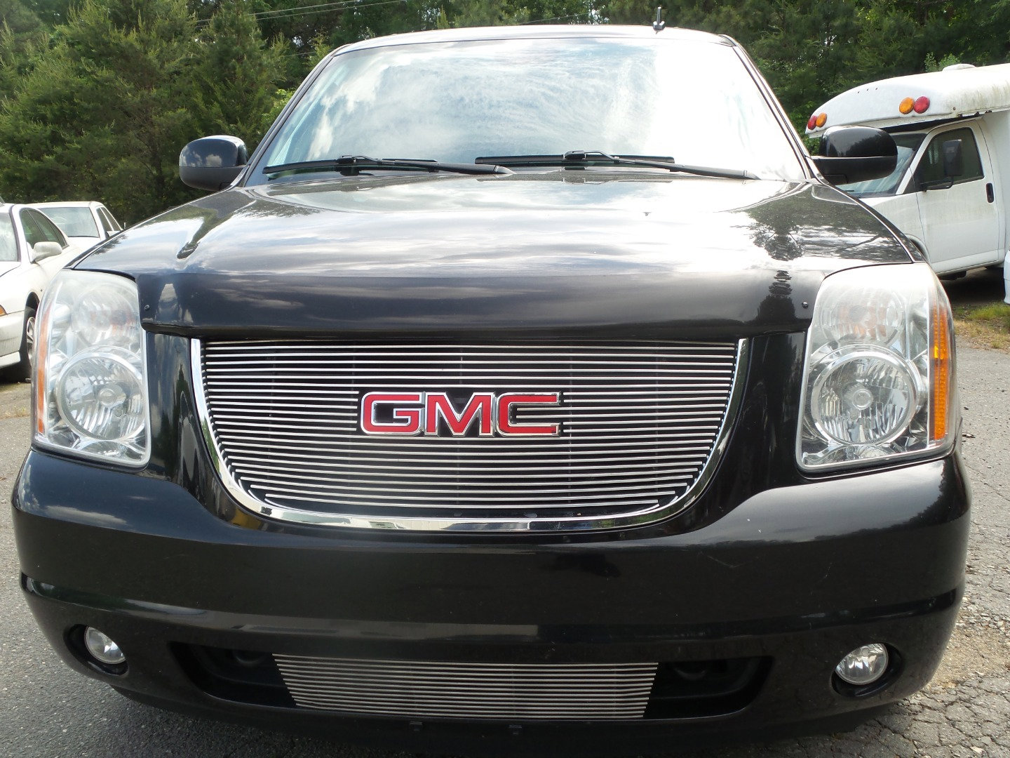 Used 2012 GMC Yukon SLT w/ SLT-2 Equipment Package image 36