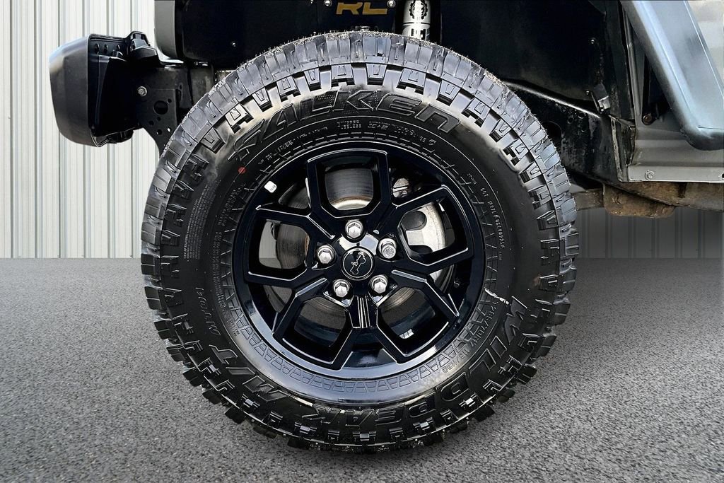 Used 2021 Jeep Wrangler Unlimited Sport w/ Technology Group image 32