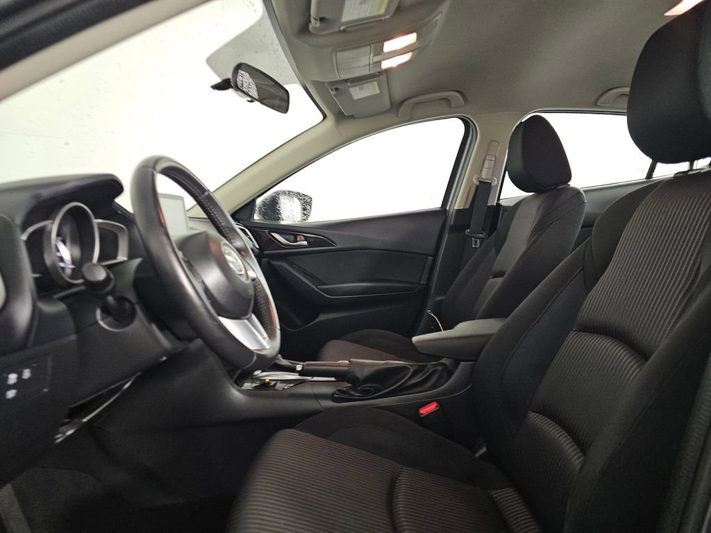 Used 2014 MAZDA MAZDA3 i Touring w/ Technology Package image 21
