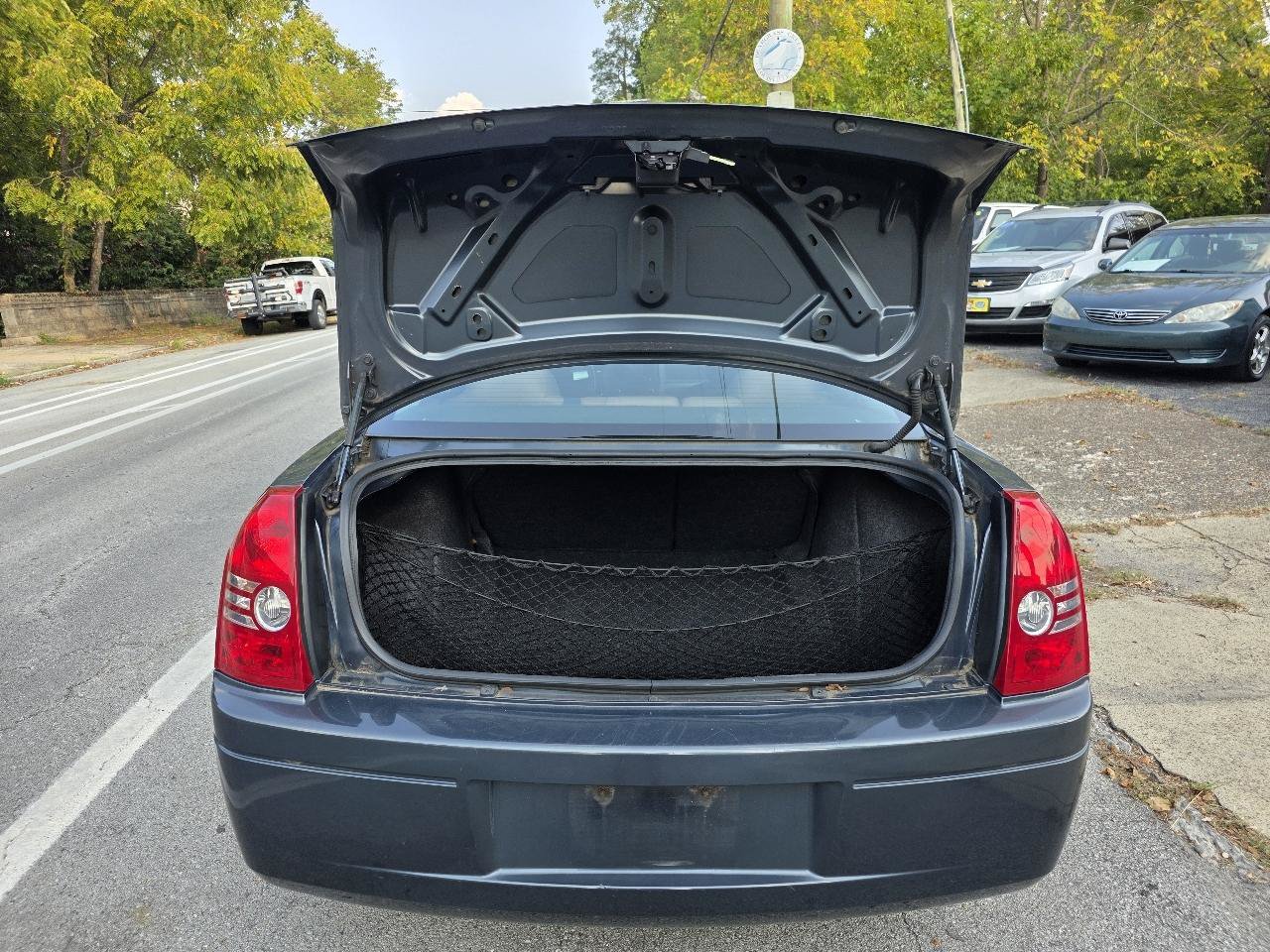 Used 2008 Chrysler 300 LX RWD image 36