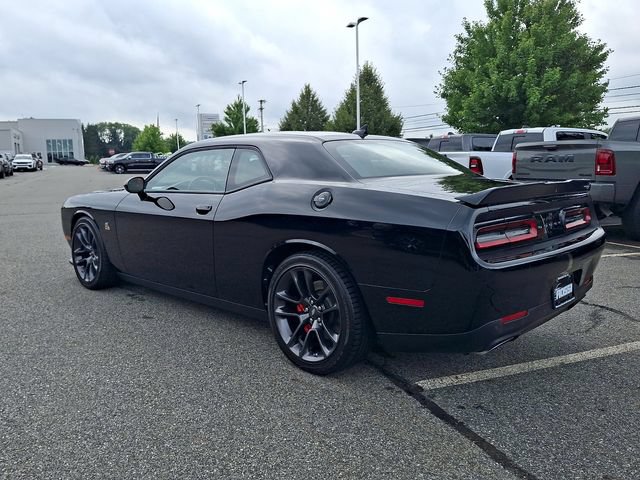 Certified 2022 Dodge Challenger R/T Scat Pack w/ Plus Package RWD image 4