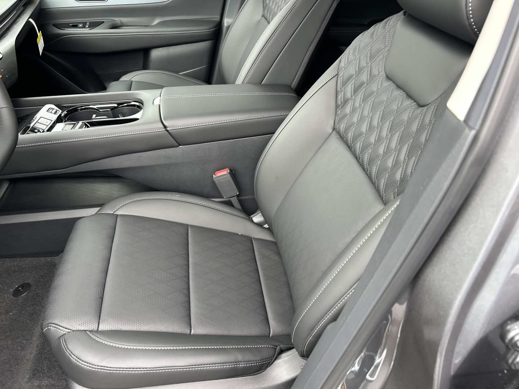 New 2026 Nissan Murano Platinum w/ Cargo Package AWD/4WD image 15
