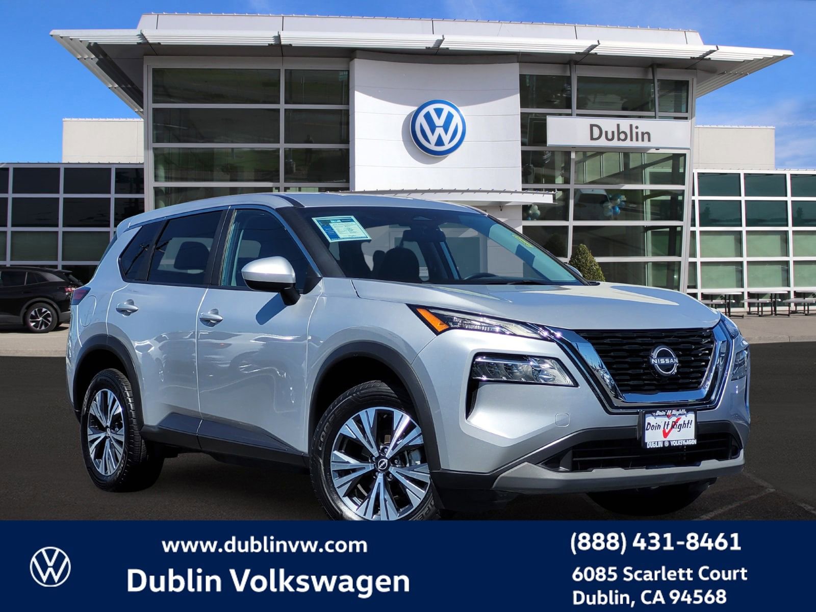 Used 2023 Nissan Rogue SV